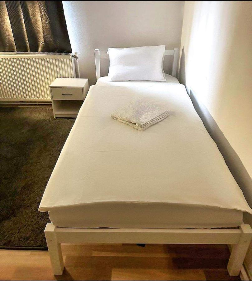 וינה Adelin Doppelzimmer 1 מראה חיצוני תמונה